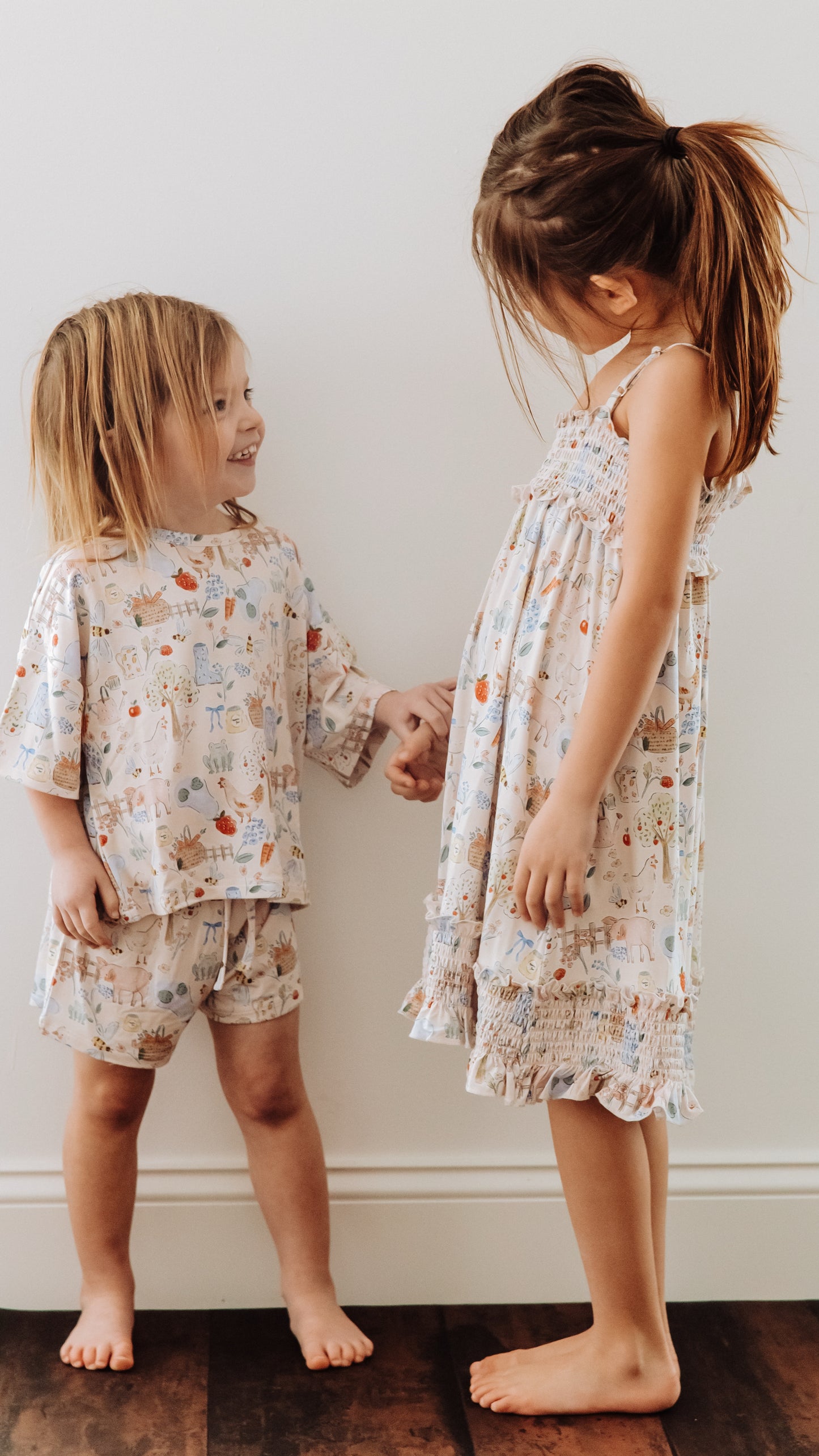 Honey and Hen Oversized Summer Set